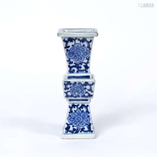 Blue and white vase Chinese of archaic Tsun form, decorated with panels of flowers 16cm high