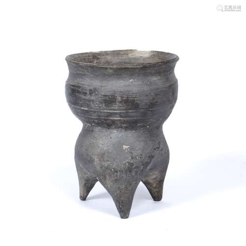 Pottery food vessel Chinese, Neolithic period of tripod form 17cm high