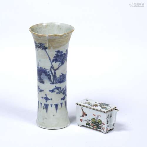 Blue and white sleeve vase Chinese, Transitional (1620-1683) painted with bird, ruyi and trailing