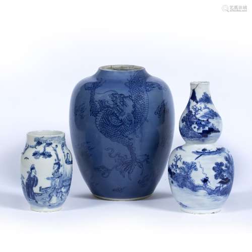 Blue and white small vase Chinese, 19th Century depicting figures looking out from a window upon a