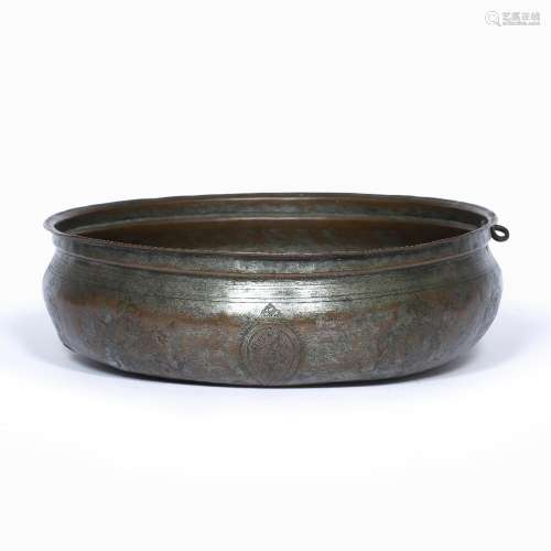 Safavid engraved copper bowl Iran, 18th/19th Century of rounded form, the body decorated with