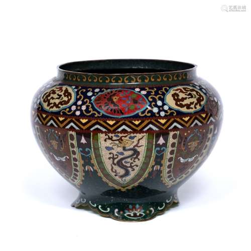 Cloisonne jardiniere Japanese, circa 1890 round on a scalloped trefoil foot, intricately decorated