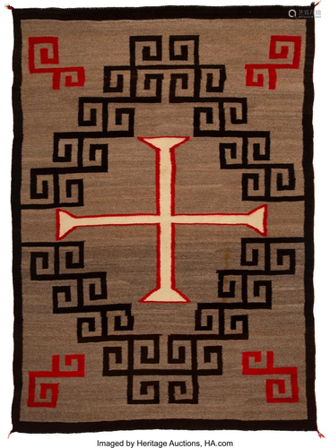 70395: A Navajo Regional Rug c. 1930 nat…