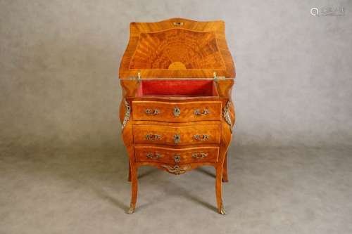 Commode Bijoutière.