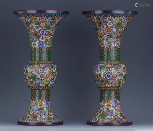 PAIR OF CHINESE CLOISONNE FLOWER GU…