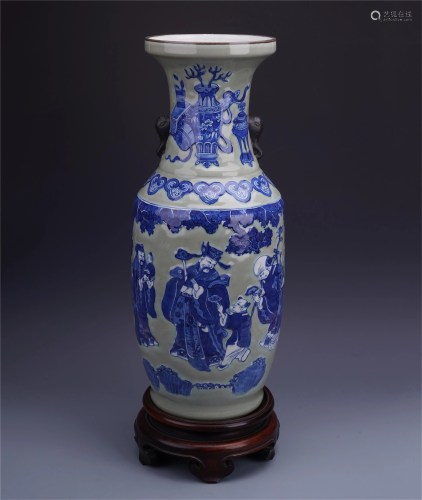 CHINESE PORCELAIN BLUE AND W…