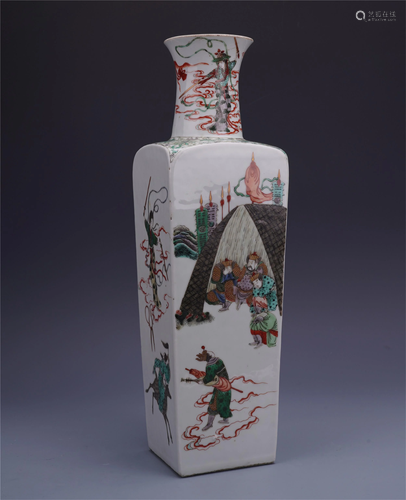 CHINESE PORCELAIN WUCAI FIGU…