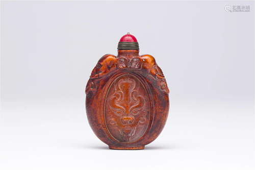 CHINESE HORN CARVED SNUFF BOTTLE