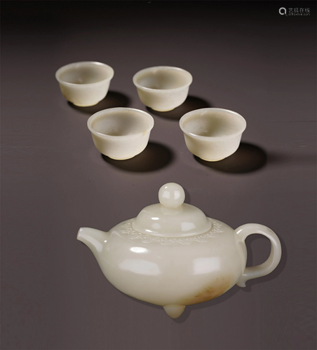 CHINESE GREY JADE TEA POT WITH FOUR CUPS