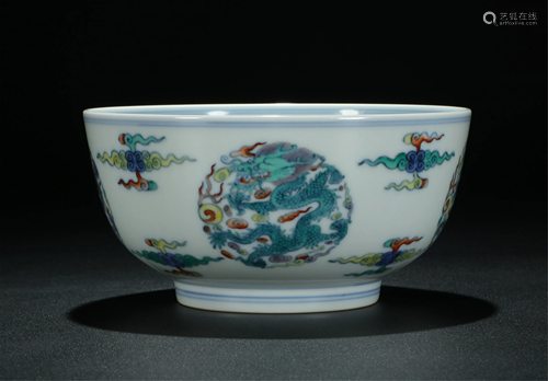 CHINESE PORCELAIN DOUCAI ROU…