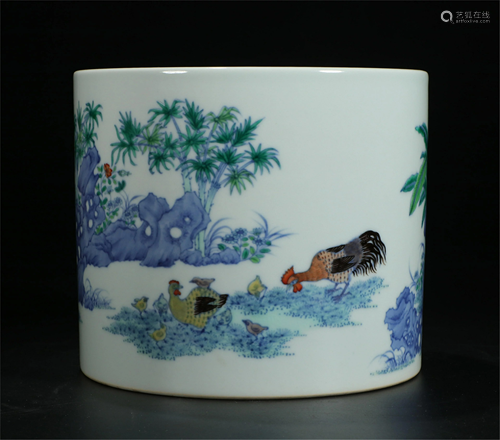 CHINESE PORCELAIN DOUCAI CHI…