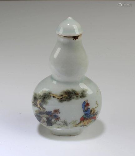 Chinese Porcelain Snuff Bottle