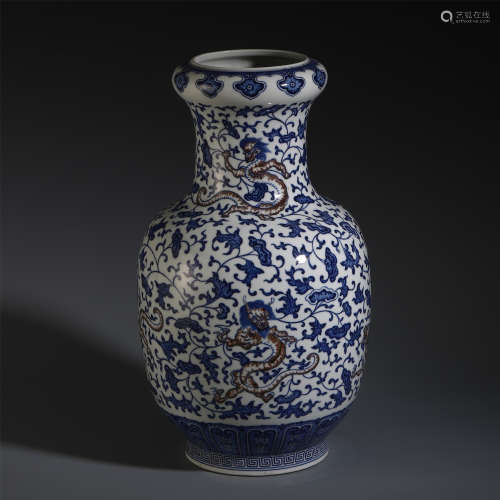 CHINESE BLUE AND WHITE UNDERGLAZED RED DRAGON PATTERN VASE