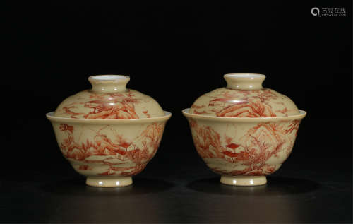 PAIR OF CHINESE PORCELAIN RED GLAZE LIDDED BOWL