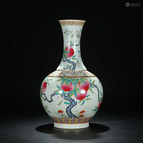 CHINESE PORCELAIN FAMILLE ROSE FLOWER VASE