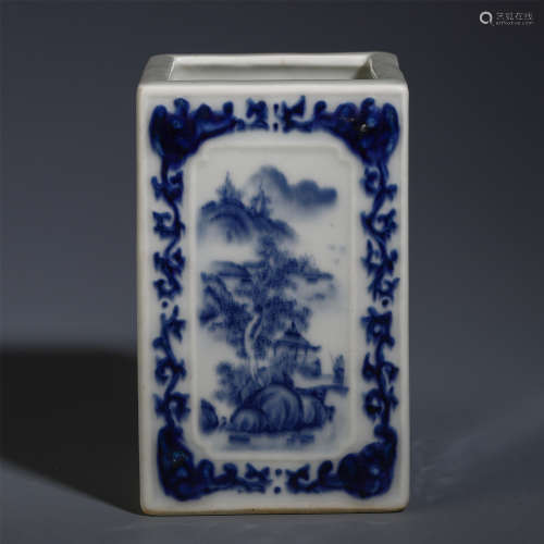 CHINESE BLUE AND WHITE PORCELAIN SQUARE BRUSH POT