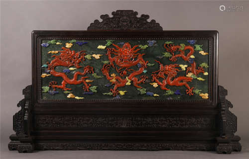 A LARGE CHINESE ROSEWOOD CARVED GEM STONE INLAID TABLE SCREEN