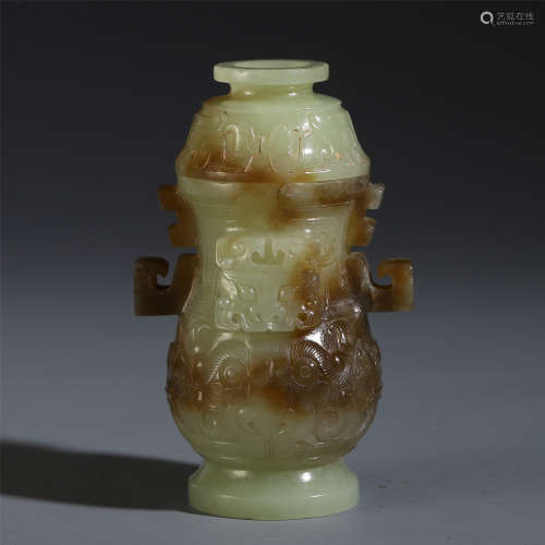 CHINESE ANCIENT JADE CARVED BEAST PATTERN LIDDED VASE