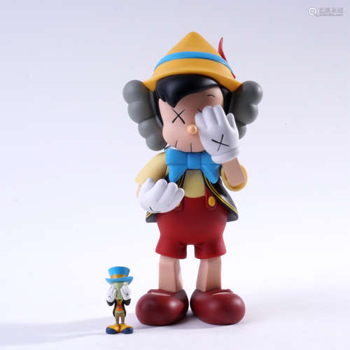 KAWS × Disney PINOCCHIO & JIMINY CRICKET 匹诺曹和杰明尼蟋蟀