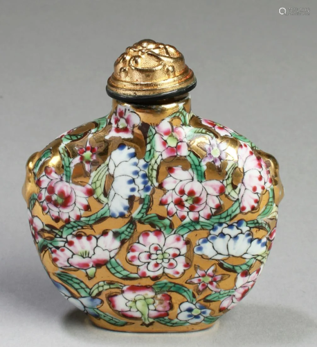 Chinese Porcelain Snuff bottle