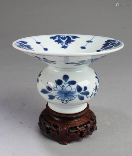 Chinese Blue & White Porcelain Vase