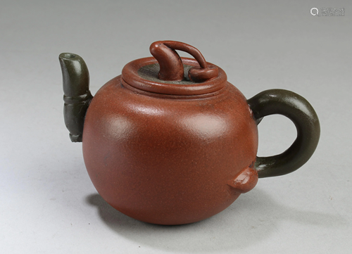 Chinese Zisha Teapot