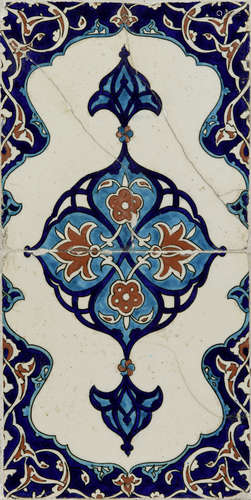 A PAIR OF RARE AND FINE IZNIK TILES, OTTOMAN, TURKEY, 16TH CENTURY