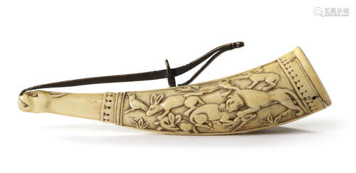 A MUGHAL IVORY POWDER HORN, INDIA, 17TH-18TH CENTURY