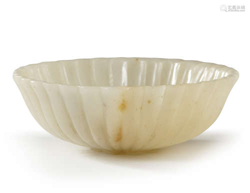 A MUGHAL JADE BOWL, INDIA, 19TH CENTURY