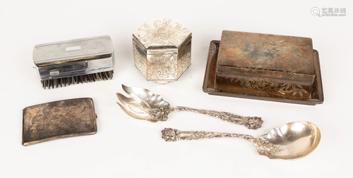 Group of Silver Articles and Sterling Servi…