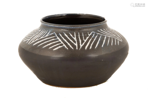 Decorated Grayware Bowl by Sally Ann Endleman