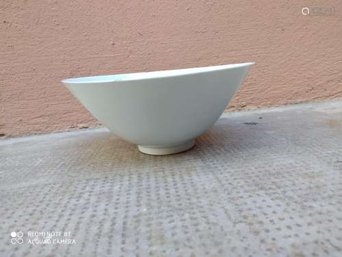 LARGE WHITE ENAMELED PORCELAIN BOWL \nChina \nConica…