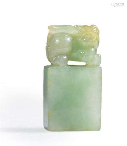 STAMP / SEAL IN JADE JADEITE \nChina \nSemi transluc…