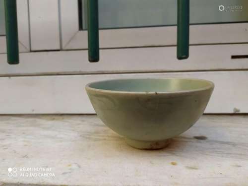 PORCELAIN STONEWARE BOWL COVERED WITH CELADON \nPro…