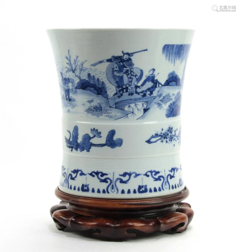 A Fine Chinese Blue And White Brushpot