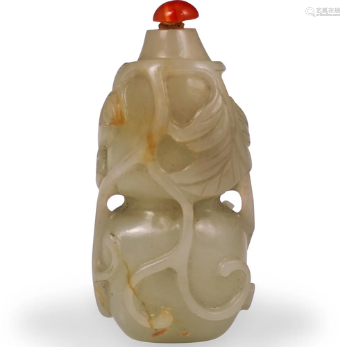 Chinese Carved Jade Snuff Bottle