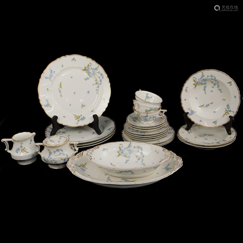 (24 Pc) Haviland Montmery Dinner Set