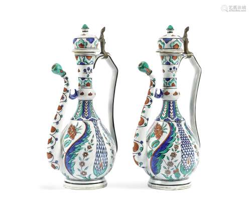 A pair of Iznik style Porcelain Ewers possibly by Samson, France, 19th Century(2)