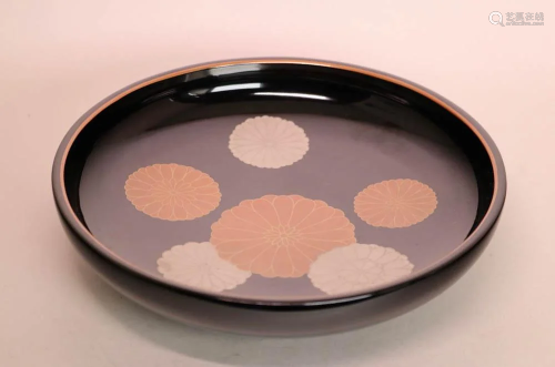 Japanese Lacquer Bowl with Mom Floral Motif