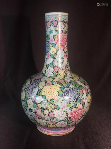 Chinese Milifloral Porcelain Vase