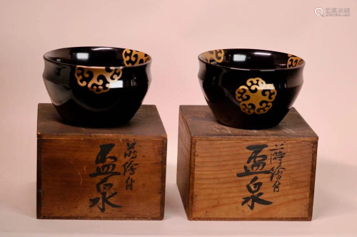 Japanese Lacquer Bowls with Fitted Box - Pair