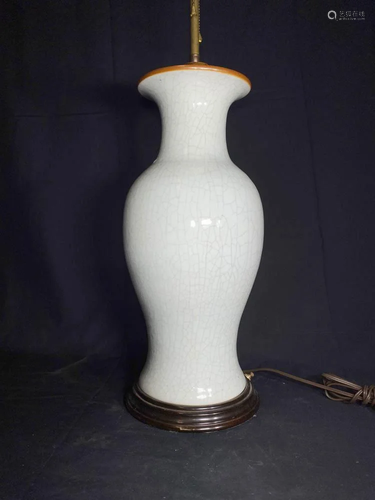 Chinese Guan Crackle Glazed Porcelain …