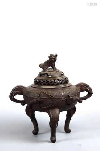 Chinese Bronze Censer with Shrimp and F…