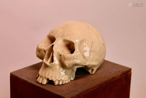 Japanese Satsuma Skull with Box - Rare !