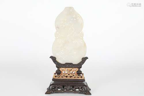 18th Hetian jade 