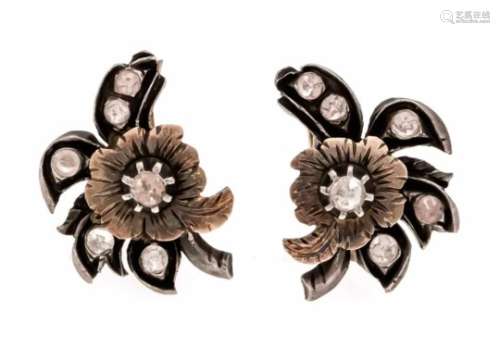 Flower earrings RG 750/000 and silver, unmarked, expertized, with white fac. Gemstones, L.22 mm, 9.3