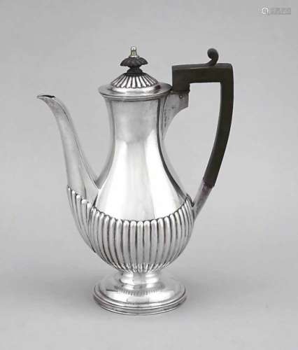Coffee pot, England, 1911, hallmarked Goldsmiths & Silversmiths Co., Ltd, London, Sterlingsilver