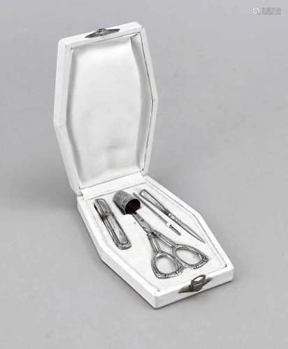Sewing set, 1st half of the 20th century, silver tested, consisting of scissors, needlecontainer,