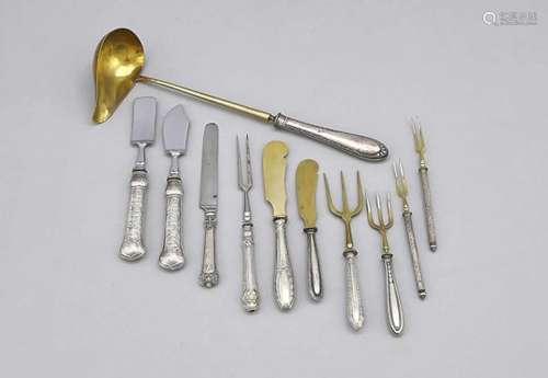 19 pieces cutlery, around 1900, silver different fineness resp. tested, filled handleswith relief or