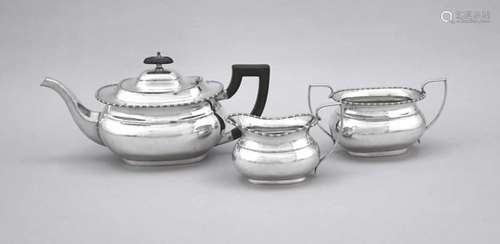 Three-piece tea set, England, 20th century, plated, oval stand, smooth bulgy body,